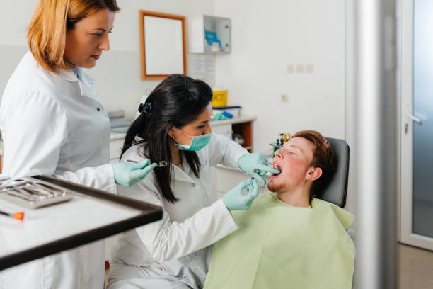 Best Emergency Tooth Extraction in Orient, NY
